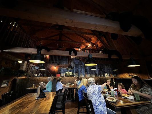 Bogart's Restaurant and Tavern by null