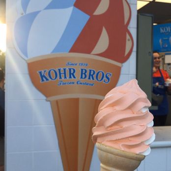 Kohr Bros - Vanilla and orange sorbet swirl - Ice Cream & Frozen Yogurt Near Me - Ocean City, Maryland Kohr Bros - Vanilla and orange sorbet swirl - Ice Cream & Frozen Yogurt Near Me - Ocean City, Maryland