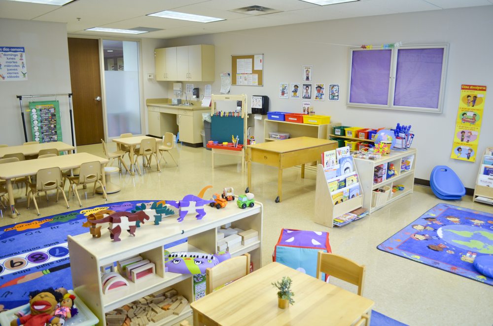 Academia Elze - childcare center in Minneapolis, MN
