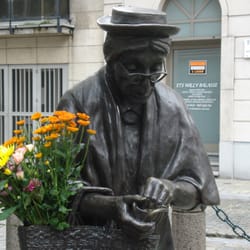 Madame Chapeau