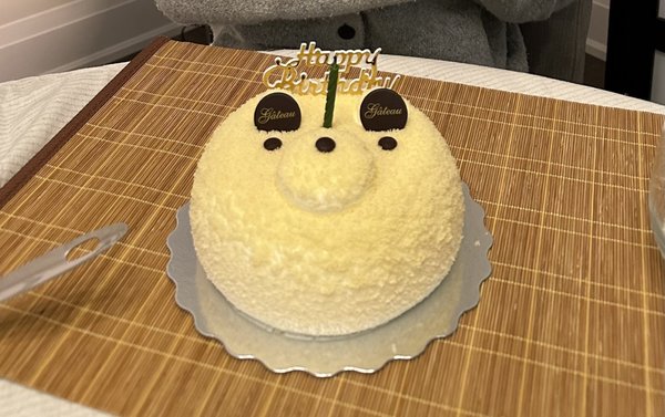 Bakery Gateau by null