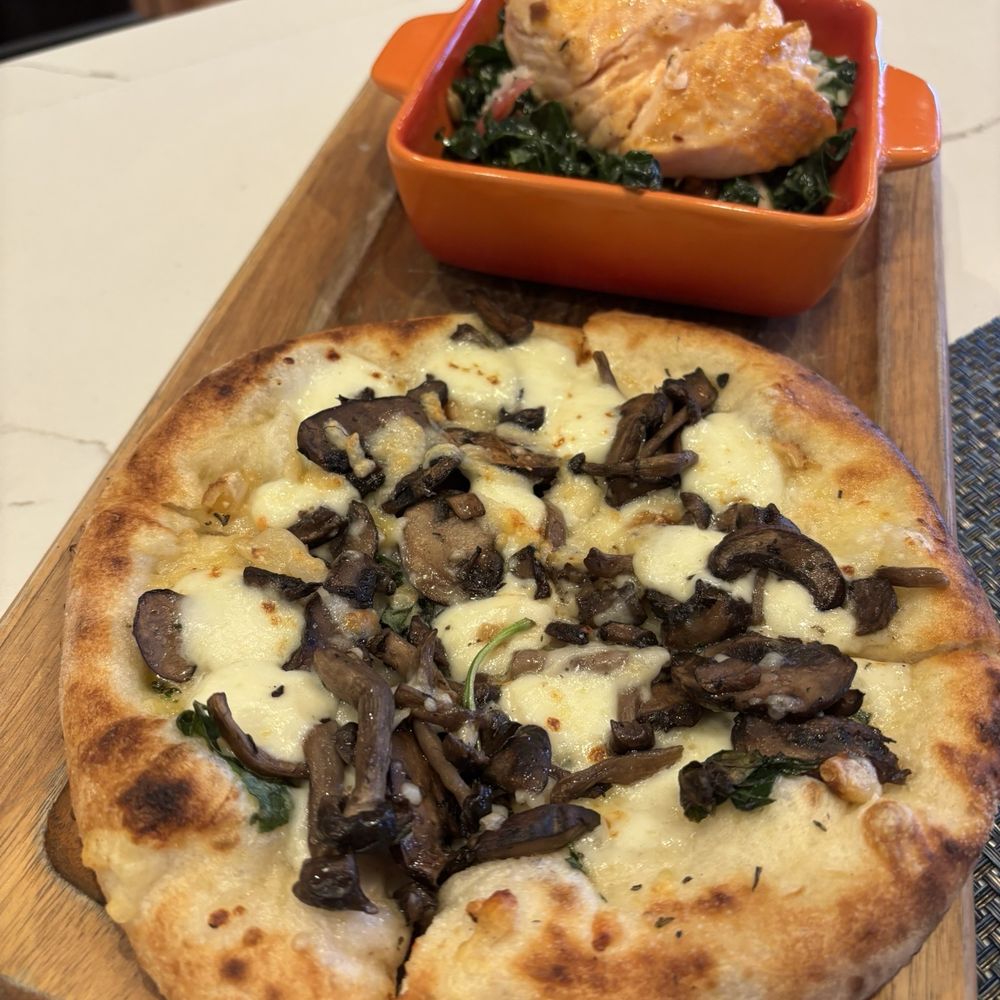 Gia Mia - Lunch special - Pizza Near Me - Downers Grove, Illinois Gia Mia - Lunch special - Pizza Near Me - Downers Grove, Illinois
