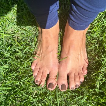 Dazzling nail lounge - Nail Salons Near Me - Palmetto Bay, Florida