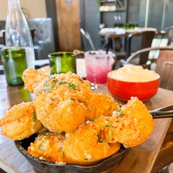 Rocca Pizzeria - Italian Near Me - Baton Rouge, Louisiana Rocca Pizzeria - Italian Near Me - Baton Rouge, Louisiana