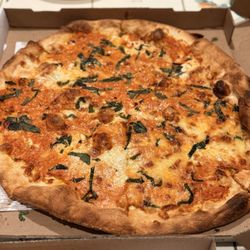 Mikes Pizza - Vodka Pizza