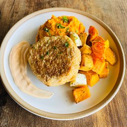 Catherine's Catering - Explore our catering services for special events, bridal and baby showers, retirement and promotions, celebrations of life, a...