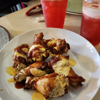 HAPI Community Event: Mirchi Peri Peri - Wings + strawberry lychee green tea lemonade - Yelp Events Near Me - Katy, Texas