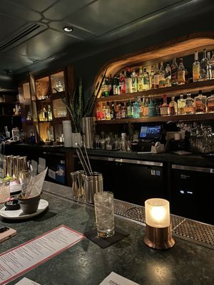 Clifton Club Bar & Lounge by null