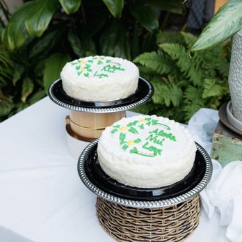 Costco - Cake cake cake cake! Photo credit: AlohaMedia Weddings - Wholesale Stores Near Me - Honolulu, Hawaii Costco - Cake cake cake cake! Photo credit: AlohaMedia Weddings - Wholesale Stores Near Me - Honolulu, Hawaii
