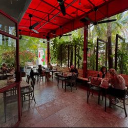 Miami Ironside - Ironside Café