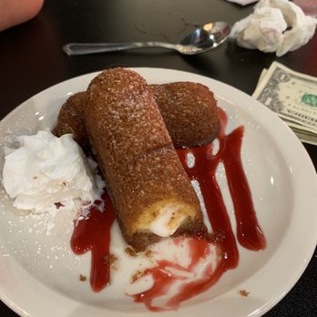 Hamburger Mary's - Fried Twinkies - American Near Me - Toledo, Ohio