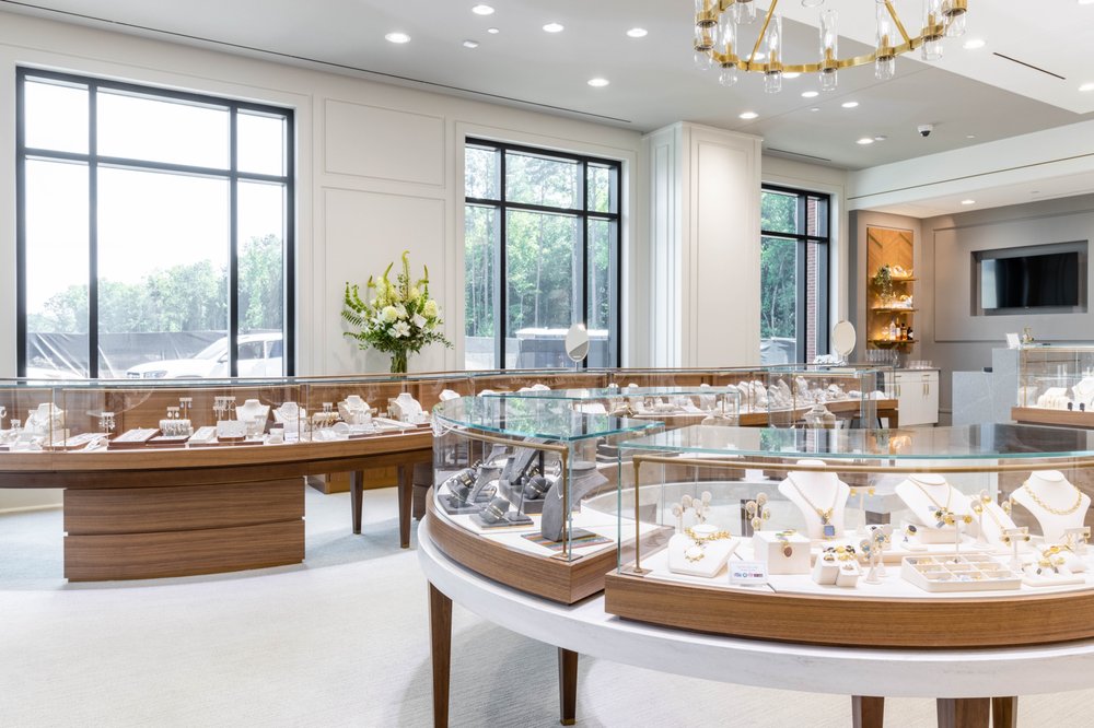 BAILEY’S FINE JEWELRY Updated September 2024 1 Fenton Main St, Cary