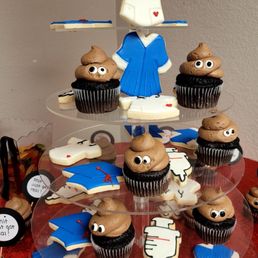 Cupcakes and cookies Cupcakes and cookies