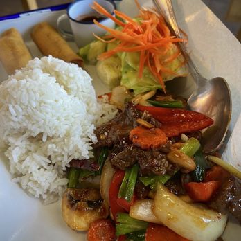 Zabb Thai Spice Kitchen - Cashew beef ~ lunch portion. - Thai Near Me - Las Vegas, Nevada Zabb Thai Spice Kitchen - Cashew beef ~ lunch portion. - Thai Near Me - Las Vegas, Nevada