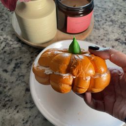 Pumpkin bagel with cream cheese Pumpkin bagel with cream cheese