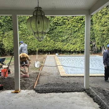 Arlot Builders - Installing concrete base. - General Contractors Near Me - Valley Village, California Arlot Builders - Installing concrete base. - General Contractors Near Me - Valley Village, California