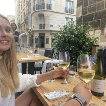 Huîtres et Saumons de Passy - Cheers! - Seafood Near Me - Paris, 75 Huîtres et Saumons de Passy - Cheers! - Seafood Near Me - Paris, 75