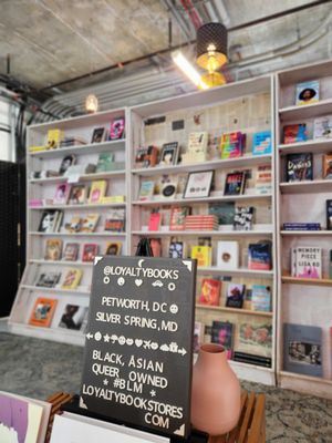Loyalty Bookstore by null