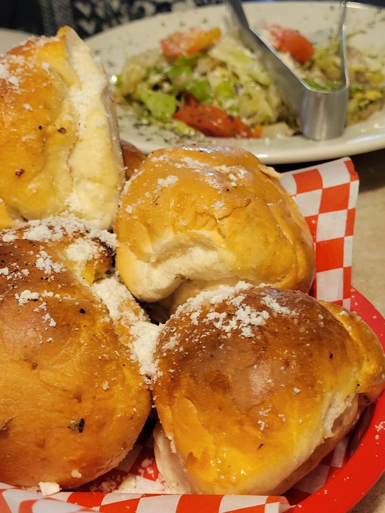 CHICAGO PASTA HOUSE Updated July 2024 725 Photos & 910 Reviews