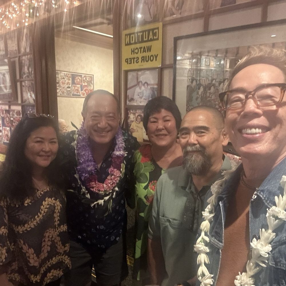 Yanagi Sushi - New friends. - Japanese Near Me - Honolulu, Hawaii Yanagi Sushi - New friends. - Japanese Near Me - Honolulu, Hawaii