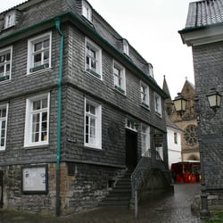 Alte Bürgermeisterei - Alte Bürgermeisterei in historischen Gebäude.
