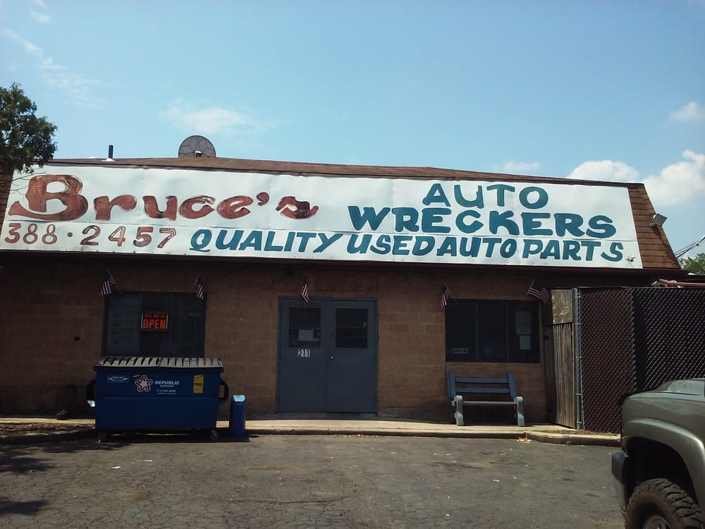 BRUCE’S AUTO WRECKERS Updated September 2024 211 E Inman Ave, Rahway, New Jersey Auto