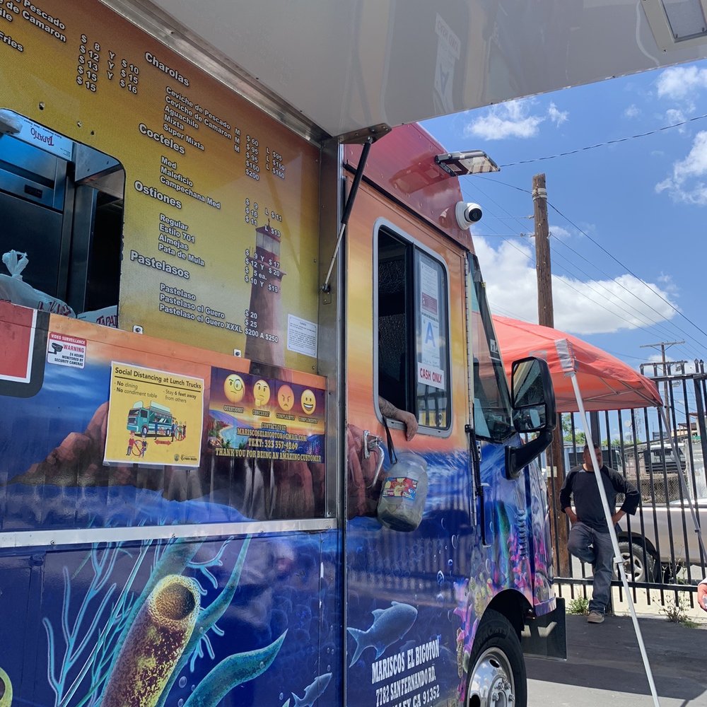 Mariscos El Bigotón - a food truck - Seafood Near Me - Pacoima, California