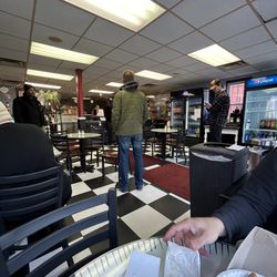 Slingerlands Station  Pizza & Deli - Inside