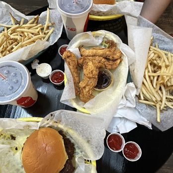 Moonlit Burgers - Single moonlit burger, fries and chicken tenders! - Burgers Near Me - Pittsburgh, Pennsylvania Moonlit Burgers - Single moonlit burger, fries and chicken tenders! - Burgers Near Me - Pittsburgh, Pennsylvania