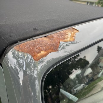 Fields Chrysler Jeep Dodge RAM Glenview - This photo should have been posted with my above review Angela Margaris - Husbands Jeep review this is a picture of the damage result. - Car Dealers Near Me - Glenview, Illinois