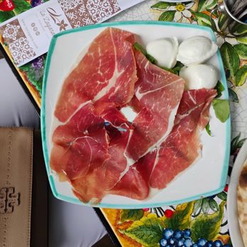 La Zagara - Mozzarella and prosciutto - Cafes Near Me - Positano, SA La Zagara - Mozzarella and prosciutto - Cafes Near Me - Positano, SA