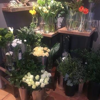 Fawns Leap Botanical Arts - Floral stand on west Pearl! - Floral Designers Near Me