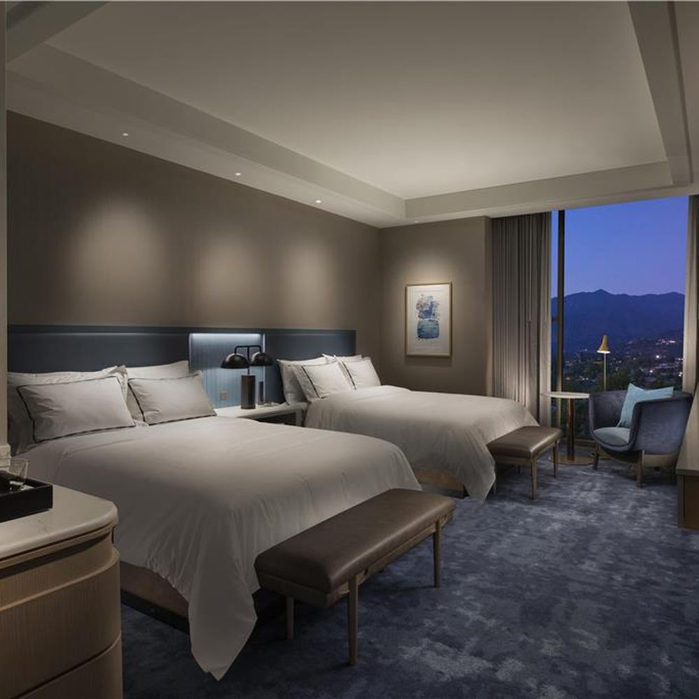 Hilton Hotels Westlake Village, CA 91361 - Last Updated January 2026 - Yelp, image size:1000x1000