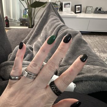 Eiffel Nails & Spa - I'm simple. Love black :) - Nail Salons Near Me - Granbury, Texas Eiffel Nails & Spa - I'm simple. Love black :) - Nail Salons Near Me - Granbury, Texas