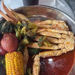 Rockin Crab - Snow crab and broccoli