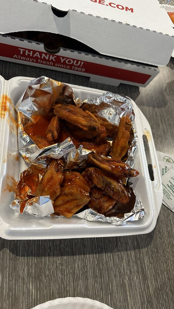 PIZZA EDGE SANDERS Updated September 2024 17 Photos & 16 Reviews