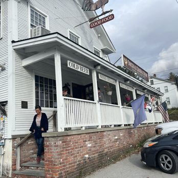 Original General Store - Entrance - Pizza Near Me - Pittsfield, Vermont