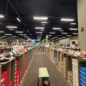 DSW Designer Shoe Warehouse - Shoe Stores Near Me - Morgan Hill, California DSW Designer Shoe Warehouse - Shoe Stores Near Me - Morgan Hill, California