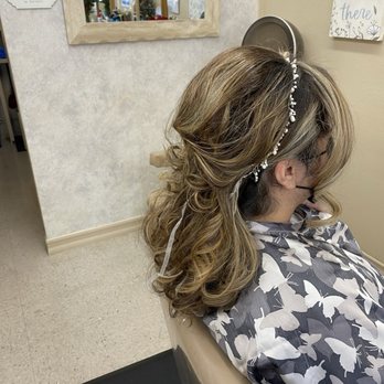 Star Stylist Salon - Hair Salons Near Me - West Hills , California