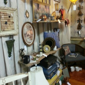 Catawba River Antique Mall - Antiques Near Me - Belmont, North Carolina