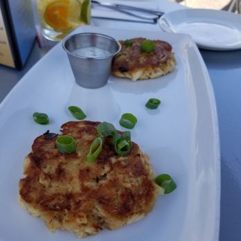 Friendly Red's Tavern - Crab cakes - New American Near Me - Windham, New Hampshire
