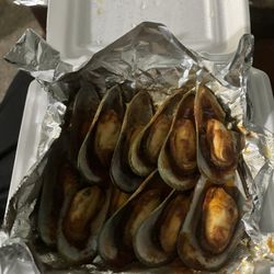 Fresh Gulf Seafood - Green Mussel (12)