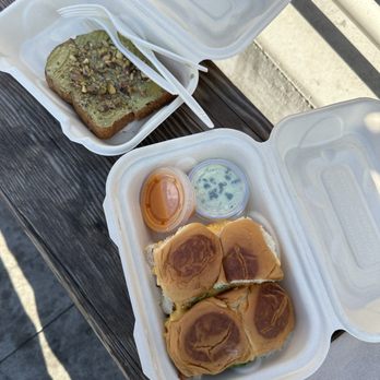 Community Goods - Pistachio toast and breakfast sliders - Coffee & Tea Near Me - Los Angeles, California Community Goods - Pistachio toast and breakfast sliders - Coffee & Tea Near Me - Los Angeles, California