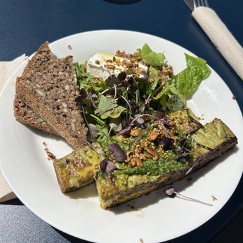 Sonny - green frittata - Cafes Near Me - København