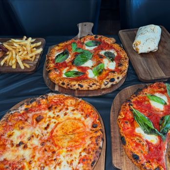 Cheezy - Pizza Near Me - Dearborn, Michigan