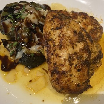Plateia Mediterranean Kitchen Bar - Yogurt Chicken - Bars Near Me - Glenview, Illinois Plateia Mediterranean Kitchen Bar - Yogurt Chicken - Bars Near Me - Glenview, Illinois