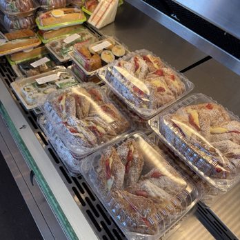 Cream Pan - Refrigerated strawberry croissants packages of 6 - Bakeries Near Me - Fountain Valley, California Cream Pan - Refrigerated strawberry croissants packages of 6 - Bakeries Near Me - Fountain Valley, California
