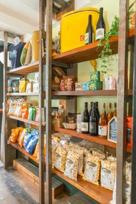 Piknik Town Market by null