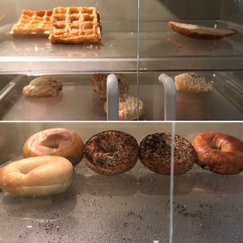 Majestic Hotel Chicago - CompLimentary Breakfast - Hotels Near Me - Chicago, Illinois