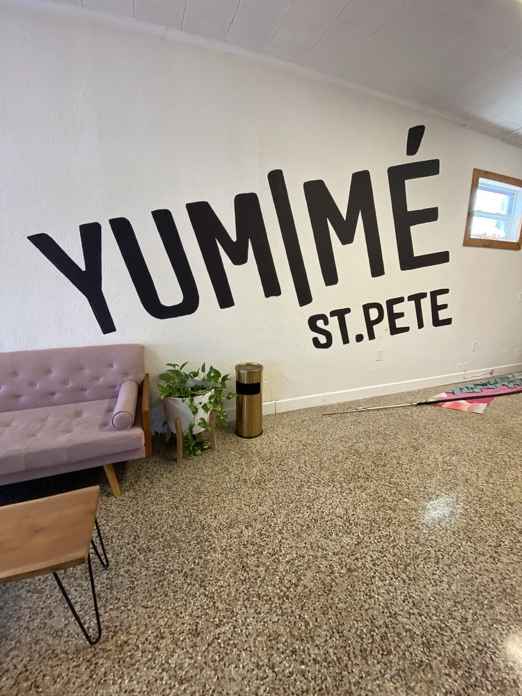 Yumme Nutrition Logo